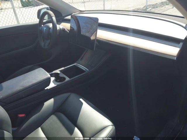 2022 TESLA MODEL Y 7SAYGDEE1NA009003 Photo 4