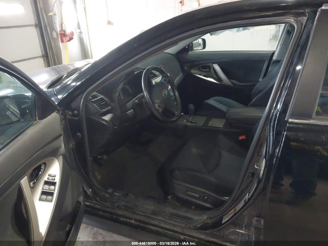 44616000 :رقم المزاد ، 4T1BE46K49U286589 vin ، 2009 Toyota Camry Se مزاد بيع
