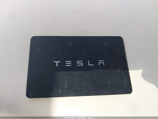 44616009 :رقم المزاد ، 7SAXCBE52PF397733 vin ، 2023 Tesla Model X Dual Motor All-wheel Drive/standard Range مزاد بيع