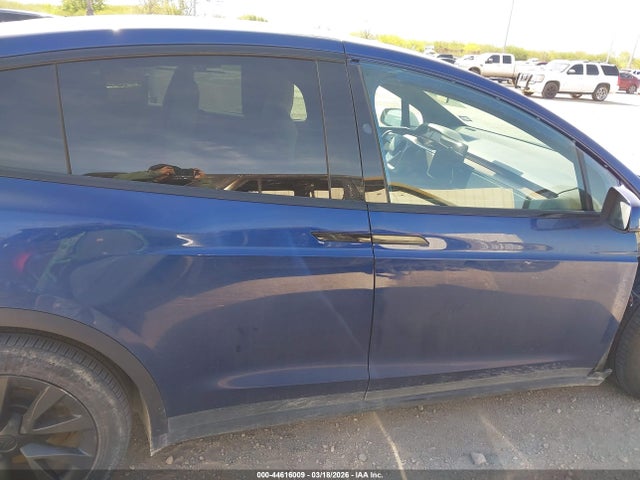 44616009 :رقم المزاد ، 7SAXCBE52PF397733 vin ، 2023 Tesla Model X Dual Motor All-wheel Drive/standard Range مزاد بيع