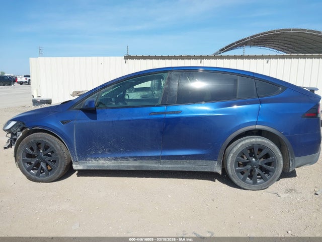 44616009 :رقم المزاد ، 7SAXCBE52PF397733 vin ، 2023 Tesla Model X Dual Motor All-wheel Drive/standard Range مزاد بيع