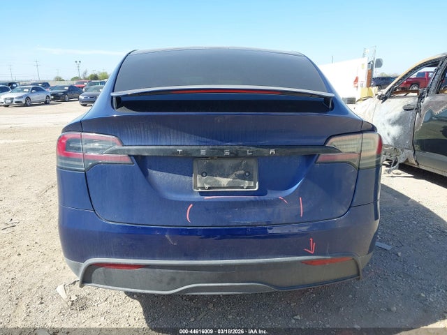 44616009 :رقم المزاد ، 7SAXCBE52PF397733 vin ، 2023 Tesla Model X Dual Motor All-wheel Drive/standard Range مزاد بيع