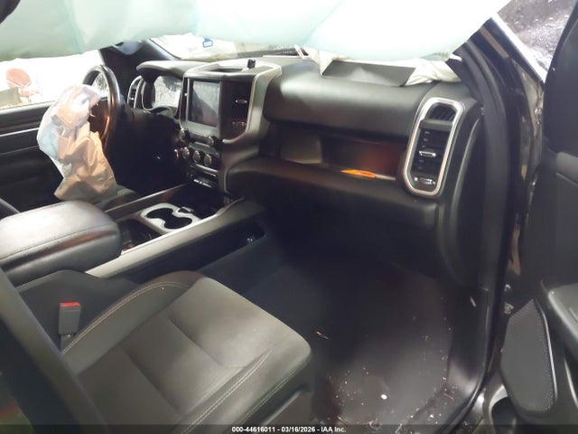 2019 RAM 1500 1C6SRFFT6KN594187 Photo 4