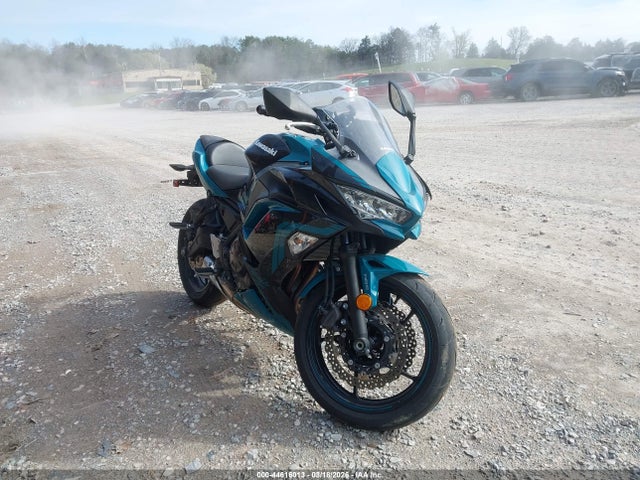 2021 KAWASAKI EX650 ML5EXEM15MDA33038