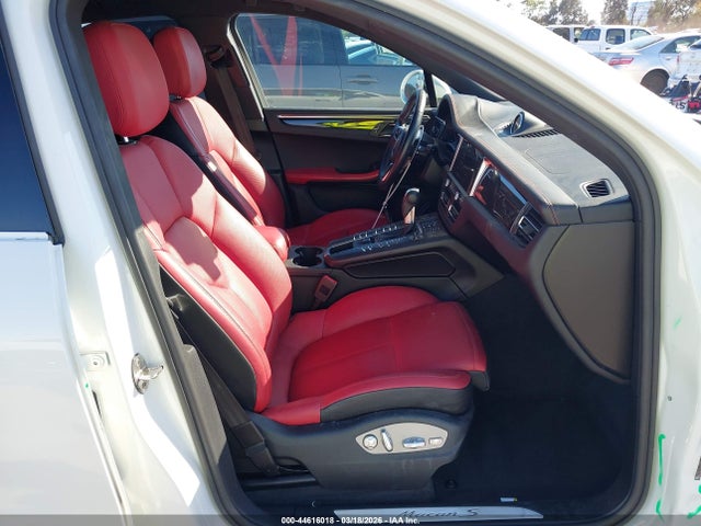 2021 PORSCHE MACAN WP1AB2A59MLB35405 Photo 4