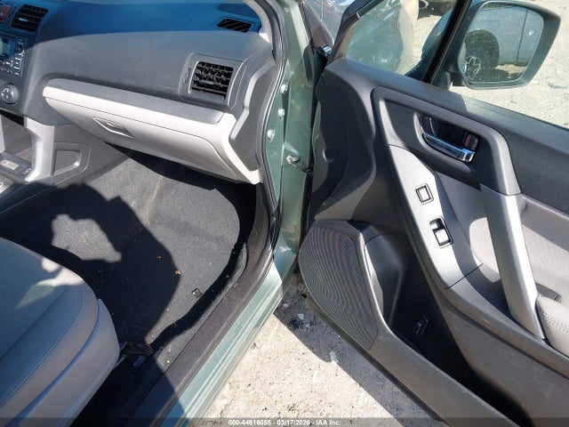 44616055 :رقم المزاد ، JF2SJAHC4FH413352 vin ، 2015 Subaru Forester 2.5i Limited مزاد بيع