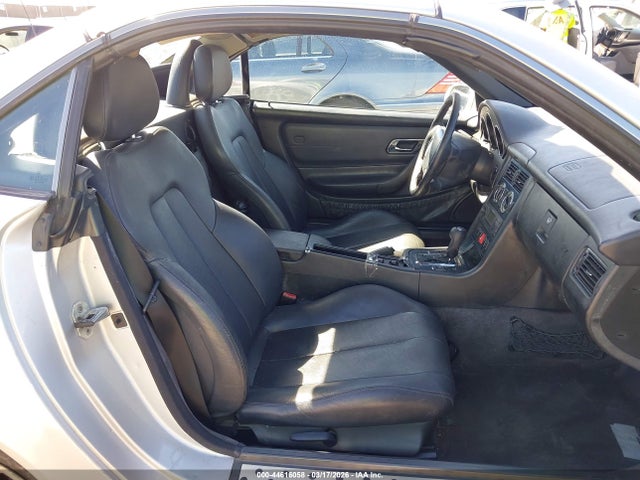 1999 MERCEDES-BENZ SLK 230 WDBKK47FXXF086699 Photo 7