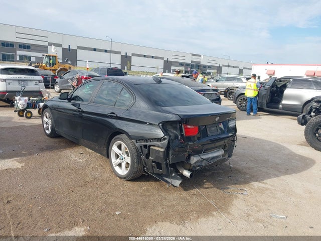 Продажа на аукционе авто 2015 Bmw 320i, vin: WBA3B1C57FK141176, номер лота: 44616090