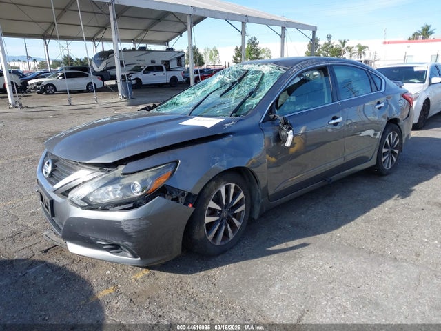 Nissan Altima 2.5 Sl 2017 1N4AL3AP1HC148134 Image 2