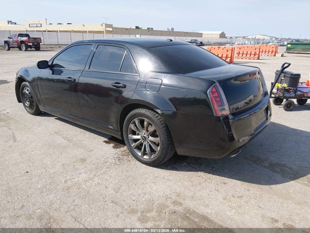 2014 CHRYSLER 300 2C3CCAGGXEH331527 Photo 2