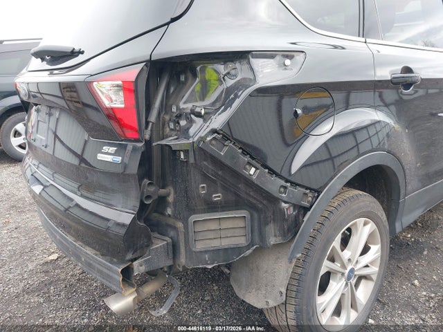 1FMCU9GD3KUA08986 Ford ESCAPE SE