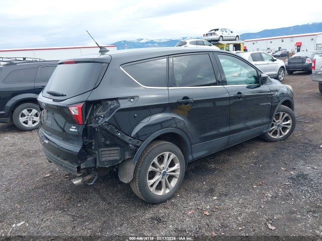 1FMCU9GD3KUA08986 Ford ESCAPE SE