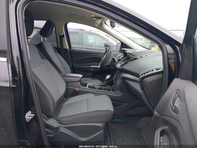 1FMCU9GD3KUA08986 Ford ESCAPE SE