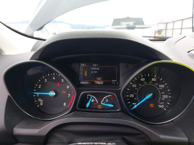1FMCU9GD3KUA08986 Ford ESCAPE SE