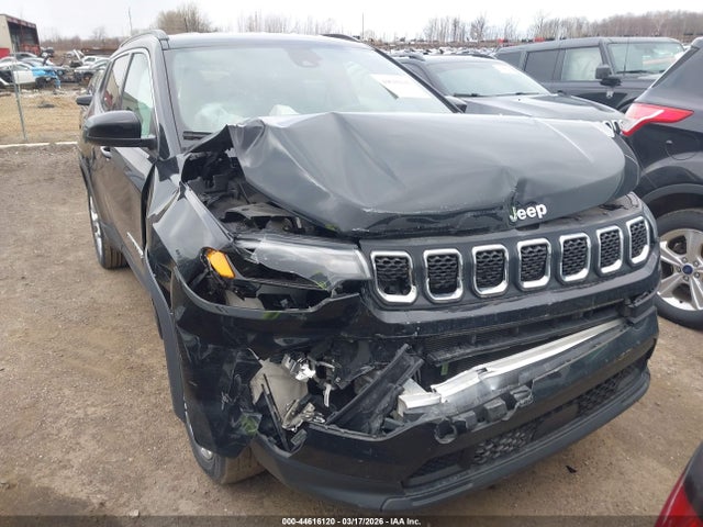 44616120 :رقم المزاد ، 3C4NJDFN1PT504034 vin ، 2023 Jeep Compass Latitude Lux Fwd مزاد بيع