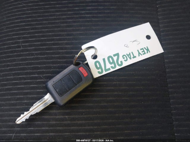 44616127 :رقم المزاد ، JA32V2FW9GU010027 vin ، 2016 Mitsubishi Lancer Es مزاد بيع