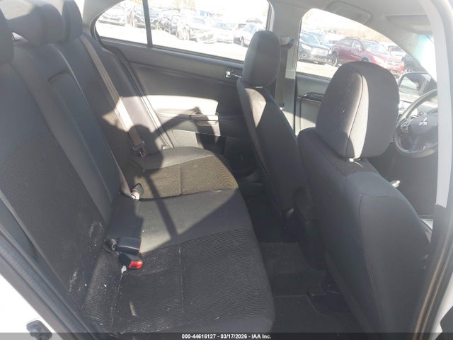 44616127 :رقم المزاد ، JA32V2FW9GU010027 vin ، 2016 Mitsubishi Lancer Es مزاد بيع