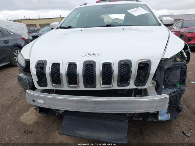 Продажа на аукционе авто 2015 Jeep Cherokee Latitude, vin: 1C4PJMCB5FW591304, номер лота: 44616131