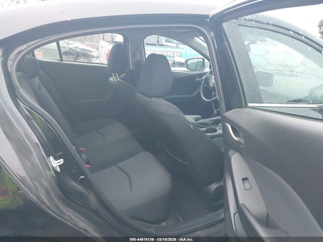 2015 Mazda Mazda3 I Touring მანქანა იყიდება აუქციონზე, vin: 3MZBM1V72FM149182, აუქციონის ნომერი: 44616136