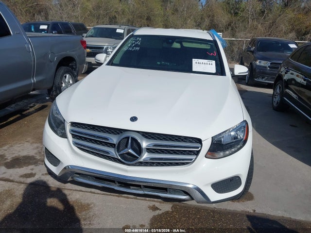 2019 Mercedes-benz Glc 300 მანქანა იყიდება აუქციონზე, vin: WDC0G4JB9KV163619, აუქციონის ნომერი: 44616144