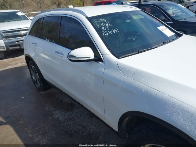 2019 Mercedes-benz Glc 300 მანქანა იყიდება აუქციონზე, vin: WDC0G4JB9KV163619, აუქციონის ნომერი: 44616144