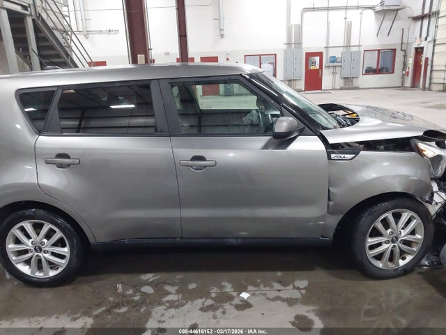 KIA SOUL + 2019 KNDJP3A50K7655961 Image 14