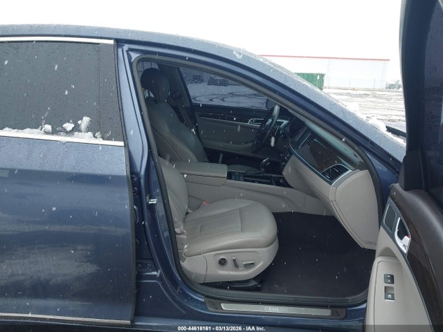 44616161 :رقم المزاد ، KMHGN4JE8FU098547 vin ، 2015 Hyundai Genesis 3.8 مزاد بيع