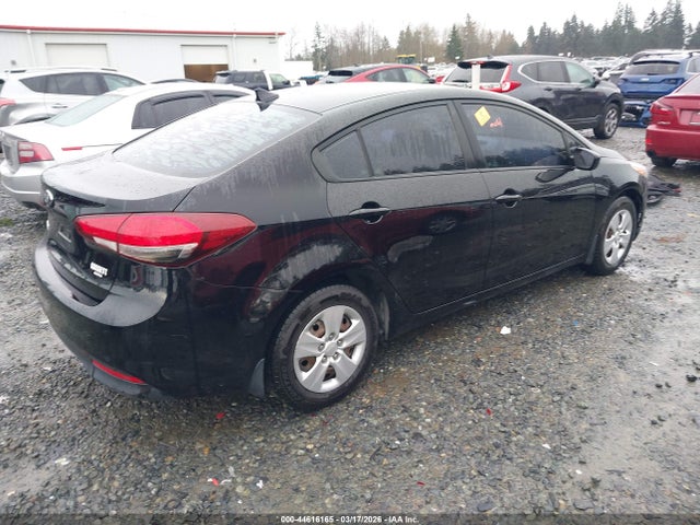 KIA FORTE LX 2018 3KPFK4A76JE221649 Image 4