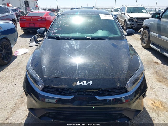 44616185 :رقم المزاد ، 3KPF24AD1PE647473 vin ، 2023 Kia Forte Lxs مزاد بيع