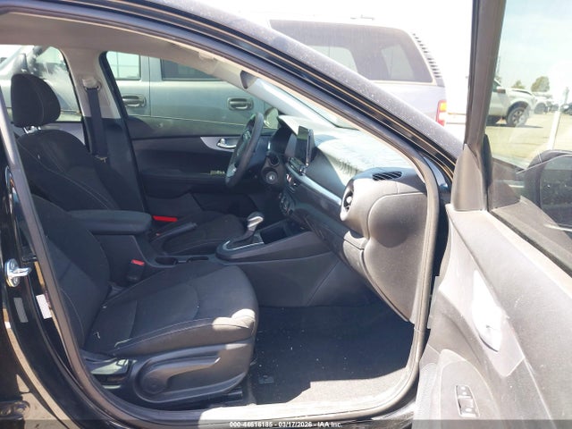 44616185 :رقم المزاد ، 3KPF24AD1PE647473 vin ، 2023 Kia Forte Lxs مزاد بيع