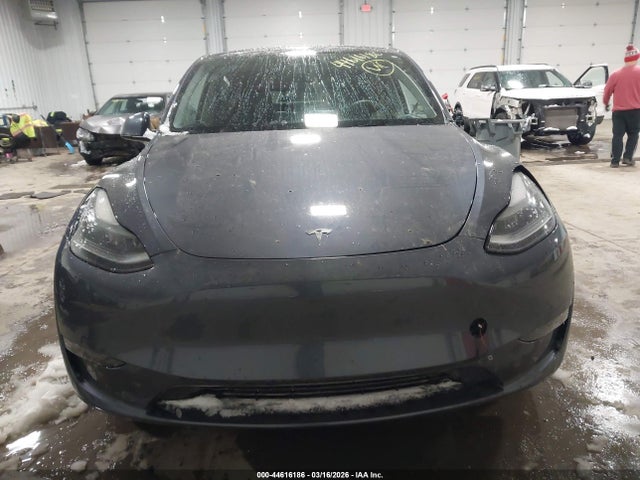 Продаж на аукціоні авто 2023 Tesla Model Y Awd/long Range Dual Motor All-wheel Drive, vin: 7SAYGDEE7PF805860, номер лоту: 44616186