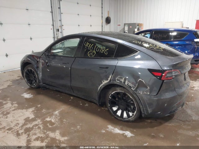 Продаж на аукціоні авто 2023 Tesla Model Y Awd/long Range Dual Motor All-wheel Drive, vin: 7SAYGDEE7PF805860, номер лоту: 44616186