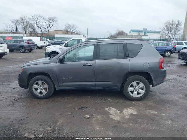Jeep Compass Latitude 2016 1C4NJCEA9GD744768 Image 14