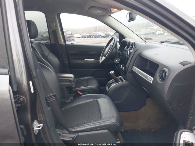 Jeep Compass Latitude 2016 1C4NJCEA9GD744768 Image 5