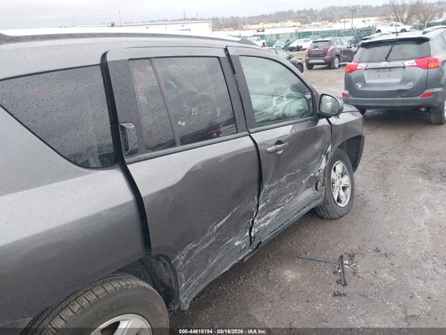 Jeep Compass Latitude 2016 1C4NJCEA9GD744768 Image 6