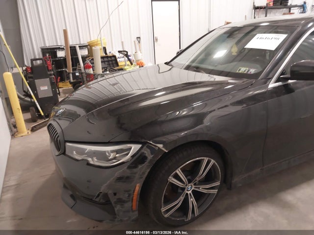 Продаж на аукціоні авто 2019 Bmw 330i Xdrive, vin: WBA5R7C58KAJ87252, номер лоту: 44616198