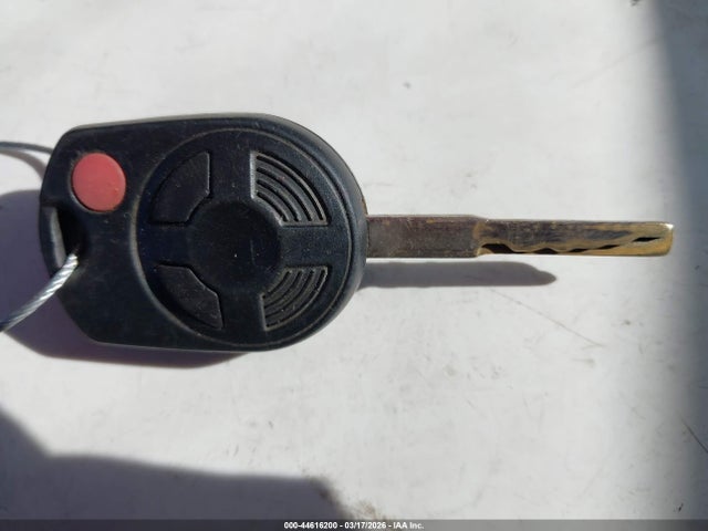 1FMCU0GD6HUB02381 Ford ESCAPE SE