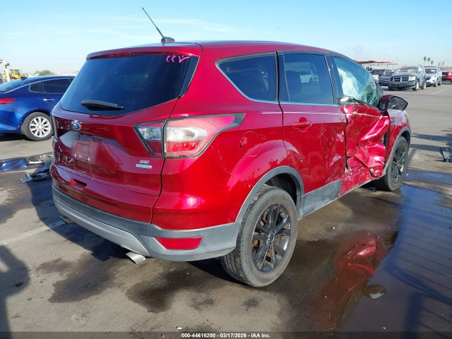 1FMCU0GD6HUB02381 Ford ESCAPE SE
