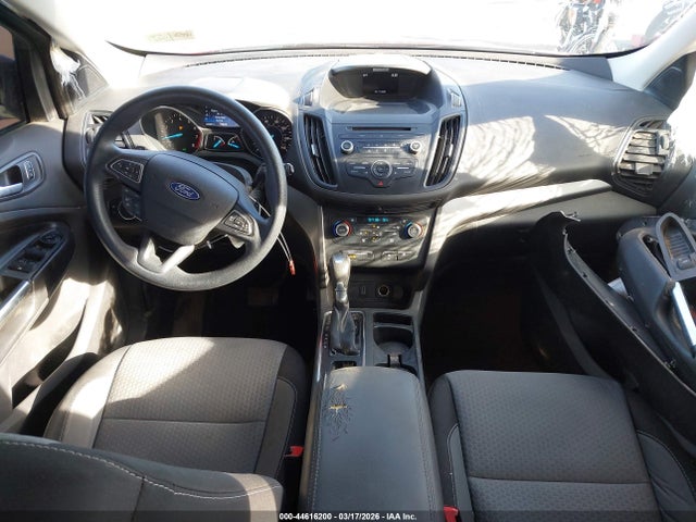1FMCU0GD6HUB02381 Ford ESCAPE SE