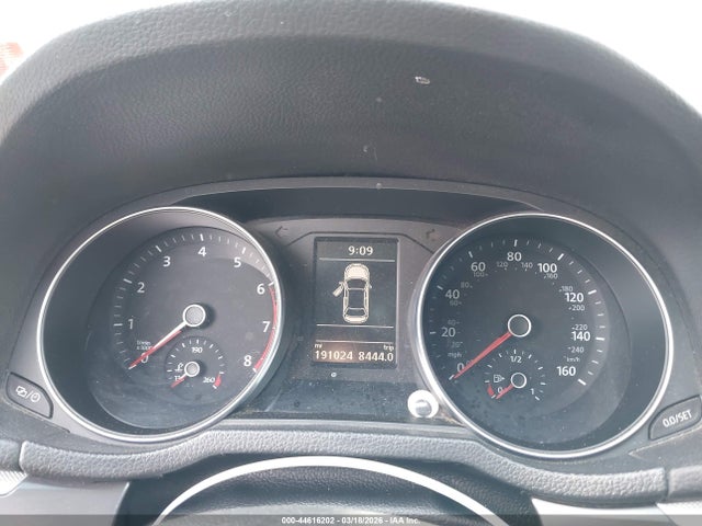 1VWDT7A3XHC057064 Volkswagen Passat 1.8t R-line