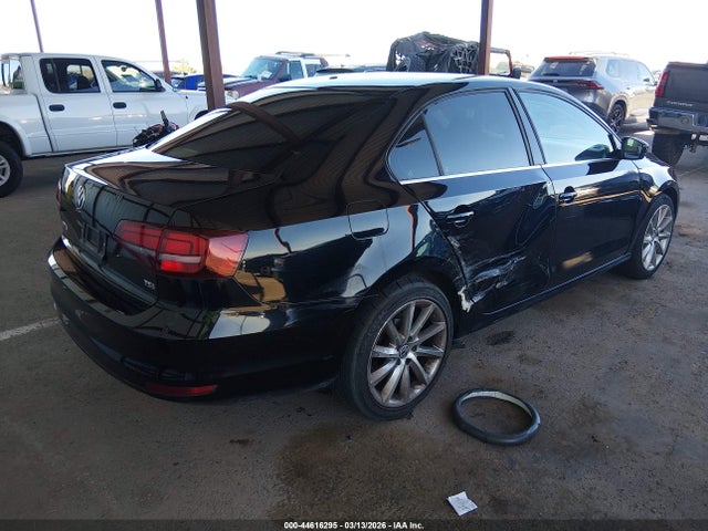 2017 VOLKSWAGEN JETTA 3VW167AJ2HM397915 Photo 3