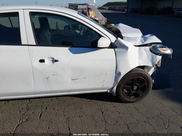 Nissan Versa 1.6 S+ 2016 3N1CN7AP9GL896432 Image 18