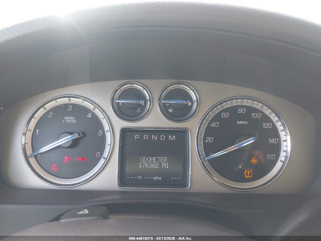 44616315 :رقم المزاد ، 1GYS3AEF7BR376982 vin ، 2011 Cadillac Escalade Standard مزاد بيع