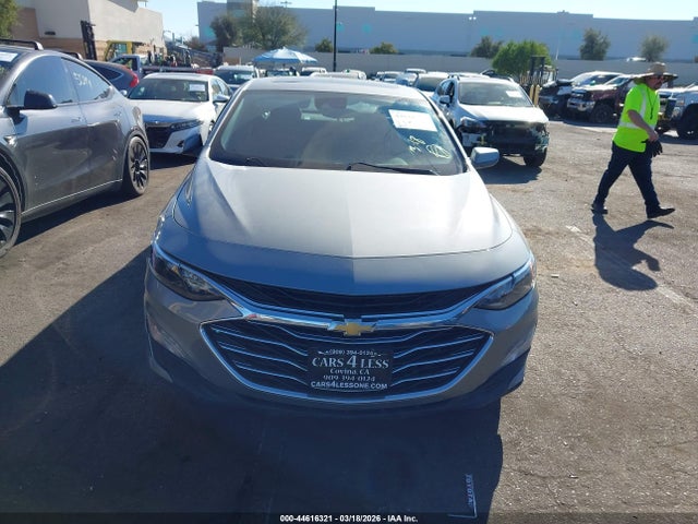 1G1ZD5ST3PF231586 Chevrolet Malibu Fwd 1lt