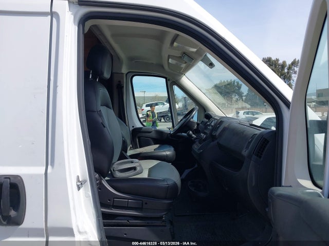 44616328 :رقم المزاد ، 3C6TRVDD2EE126475 vin ، 2014 Ram Promaster 2500 High Roof مزاد بيع