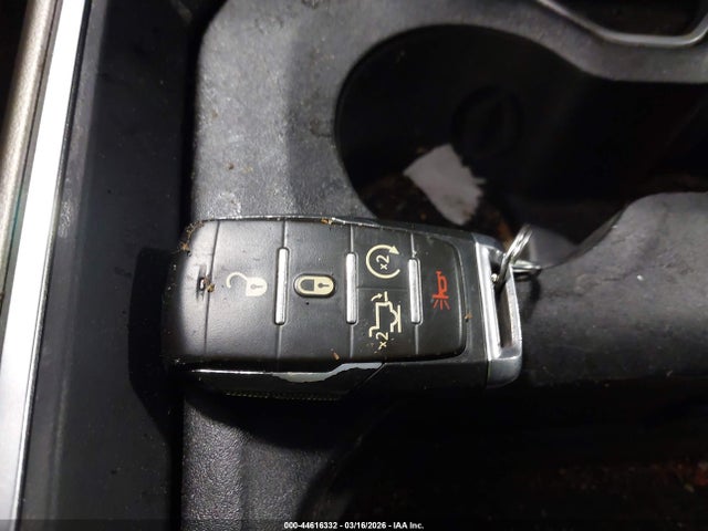 2020 RAM 1500 1C6SRFJT8LN419626 Photo 10