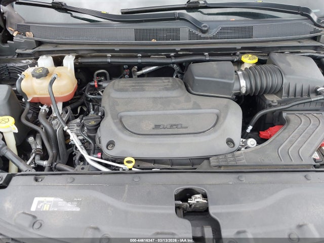Продажа на аукционе авто 2020 Chrysler Voyager Lxi, vin: 2C4RC1DG0LR265393, номер лота: 44616347