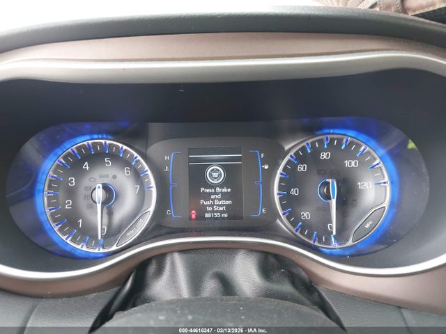 Продажа на аукционе авто 2020 Chrysler Voyager Lxi, vin: 2C4RC1DG0LR265393, номер лота: 44616347
