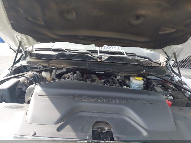 3C6UR5JL8NG321243 RAM 2500 Big Horn 4x4 8&#039; Box