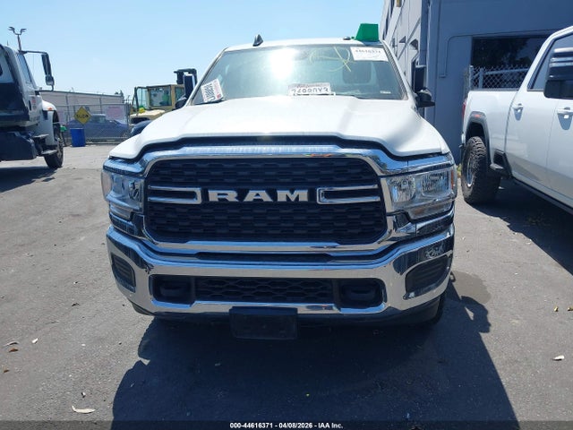 3C6UR5JL8NG321243 RAM 2500 Big Horn 4x4 8&#039; Box